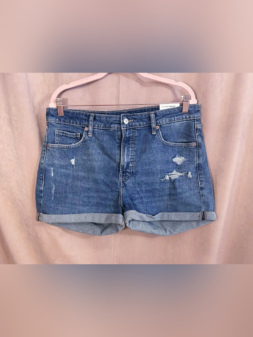 OLD NAVY HIGH RISE O.G. STRAIGHT DENIM SHORTS